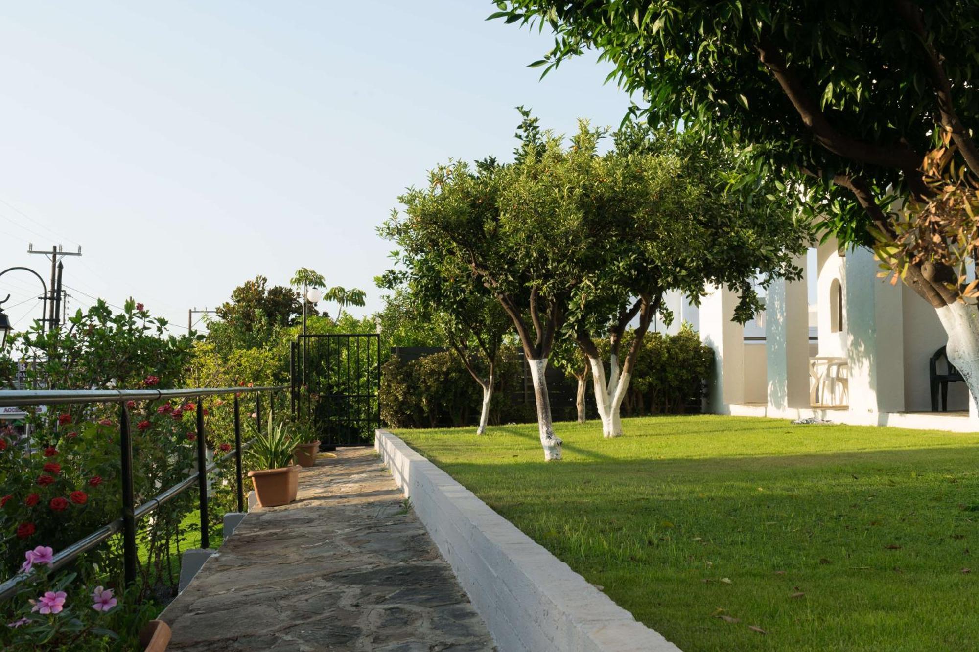 Hotel Malia Holidays Exterior foto