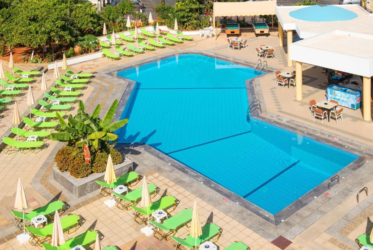 Hotel Malia Holidays Exterior foto